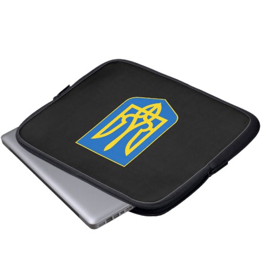 Ukrainisches Wappen Laptopschutzhülle (Vorne Knopf)