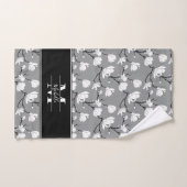 Ultimate Gray Mit Monogramm Magnolia Blume Badhandtuch Set (Handtuch)