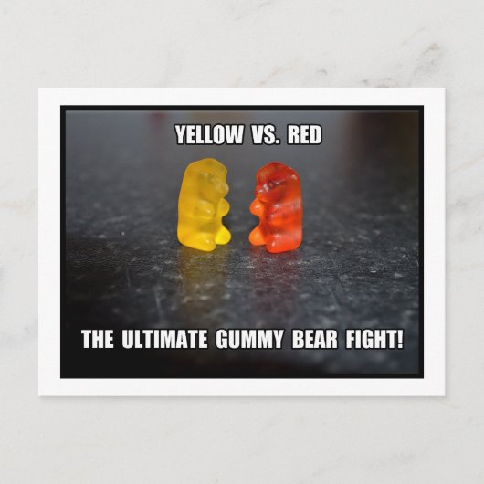 Ultimate Gummy Bear Fight Postkarte (Vorderseite)
