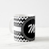 Ultra Chic-Schwarzweiss-Zickzack-Zickzack Kaffeetasse (Vorderseite Links)