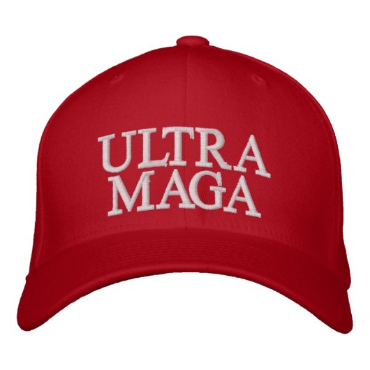 ULTRA MAGA bestickte rote Baseballkappe Bestickte Baseballkappe (Vorderseite)