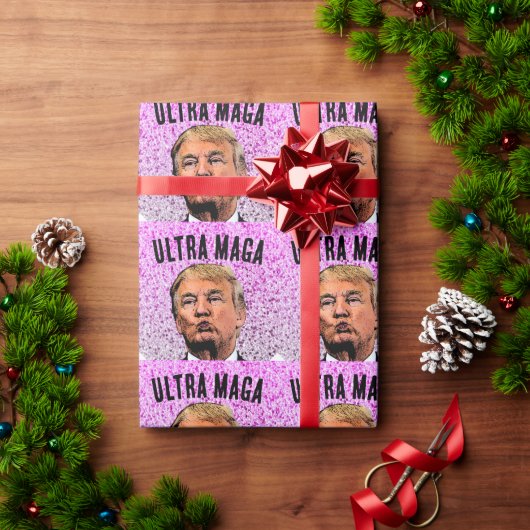 ULTRA MAGA TRUMP CHRISTMAS KISS GESCHENKPAPIER (Feiertagsgeschenk)