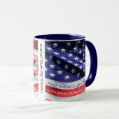 Ultra-MAGA Trump-Girl-Tasse ohne Entschuldigungen Tasse (VorderseiteRechts)