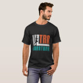 Ultra Marathon Runner Graphic T-Shirt (Vorne ganz)