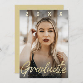 Ultra Modern Graduate Gold Pinselskriptkarte Einladung