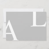 Ultra Modern Layout Monogramme Grau Hochzeit Einladung (Rückseite)
