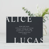 Ultra Modern Layout White Monogram Wedding Einladung (Stehend Vorderseite)