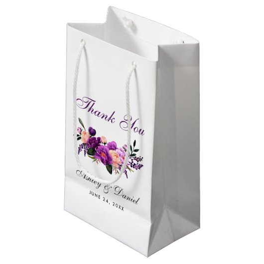Ultra-Violet Lila-Aquarellblumen-Hochzeit PS Kleine Geschenktüte (Vorderseite Schrägansicht)
