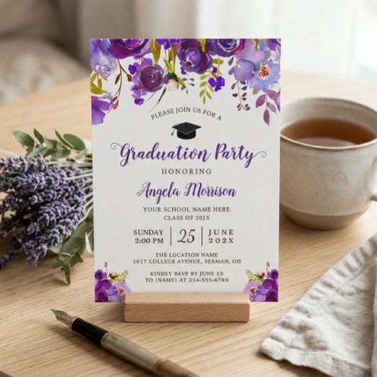 Ultra-Violet-Lila-Blumenstudium Einladung