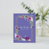 Ultra-Violet-Lila- und Goldfloral Save the Date Ankündigungspostkarte (Stehend Vorderseite)