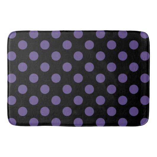 Ultra violette Polka Punkte auf schwarz Badematte (Vorderseite)