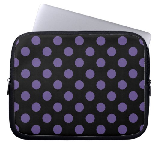 Ultra violette Polka Punkte auf schwarz Laptopschutzhülle (Vorderseite)