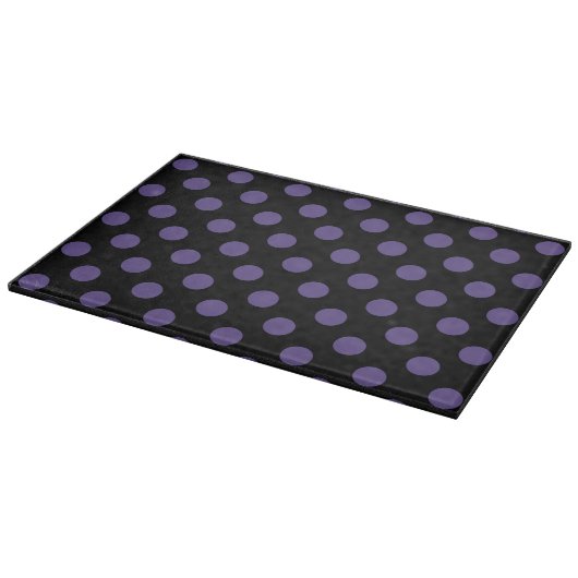 Ultra violette Polka Punkte auf schwarz Schneidebrett (Ecke)