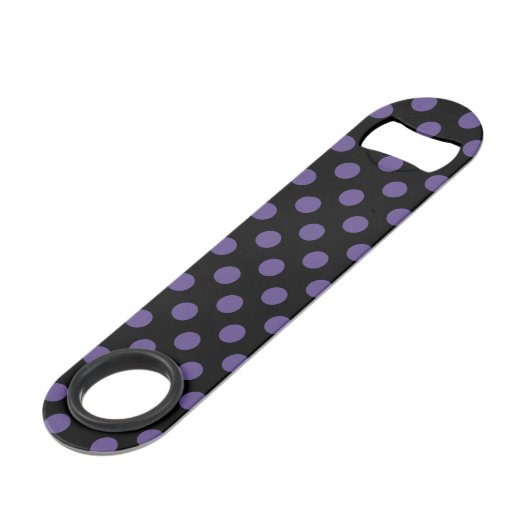 Ultra violette Polka Punkte auf schwarz Speed Flaschenöffner (Rückseite Schrägansicht)