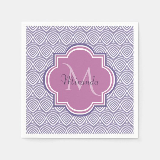 Ultra-violette Scallops Orchid Monogram Name Serviette (Vorderseite)