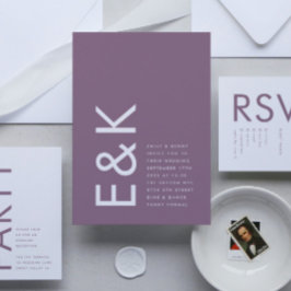 Ultramoderne, fette Große Monogramm Lila Hochzeit Einladung