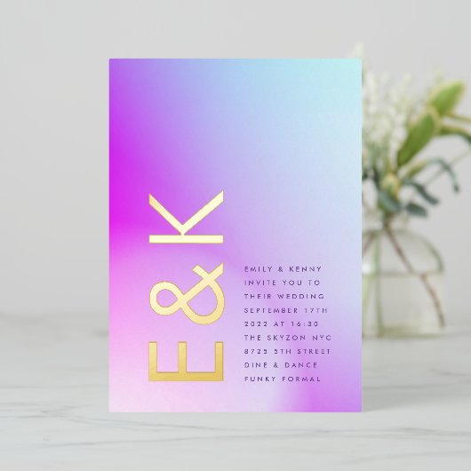 Ultramoderne Lila Hochzeit im Herbst Folieneinladung (Stehend vorne)