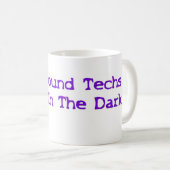 UltraschallTechs tun es in der dunklen lila Art Kaffeetasse (VorderseiteRechts)