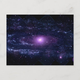 Ultraviolett-Lila-Andromeda-Galaxie-Raum Postkarte