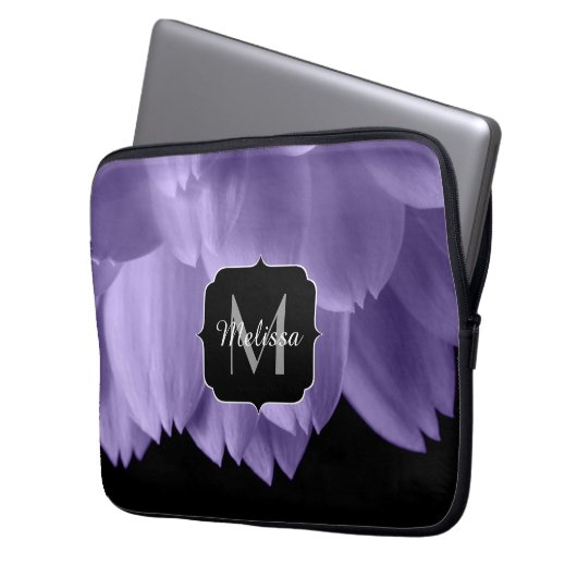 Ultraviolett, lila Blume, Schwarz Monogramm Laptopschutzhülle (Vorderseite Links)