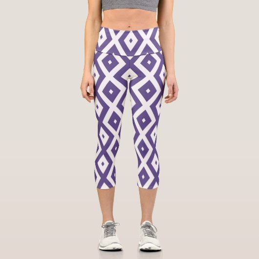 Ultraviolett-weißes Rautenmuster Capri Leggings (Vorderseite)