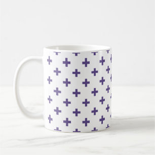 Ultraviolette Polka kreuzt auf Weiß Kaffeetasse