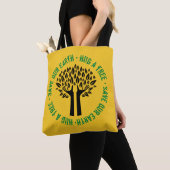 Umarme einen Baum, rette unsere Erde Tasche (Von Nahem)
