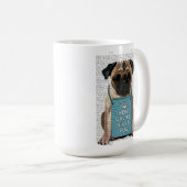 Umarmen eines Mops Kaffeetasse (VorderseiteRechts)