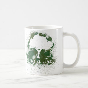 Umarmen eines Tree-Denke ökologisch Kaffeetasse