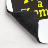 Umarmen Sie einen Zombie Mousepad (Ecke)