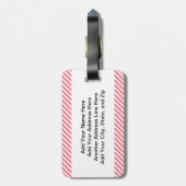 Umarmung eines Gepäckanhängers Gepäckanhänger (Rückseite vertikal)