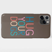 Umarmung von Hunden iPhone Hülle (Rückseite (Horizontal))