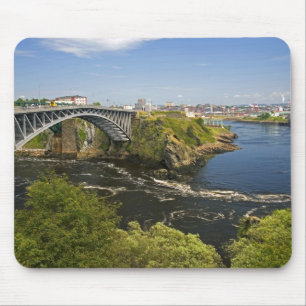 Umdrehende Fälle am St. John River bei St. 2 Mousepad