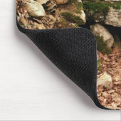 Umfaßter Eingang zu einem Tumulus Mousepad (Ecke)