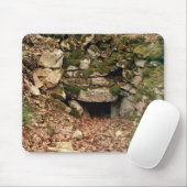 Umfaßter Eingang zu einem Tumulus Mousepad (Mit Mouse)