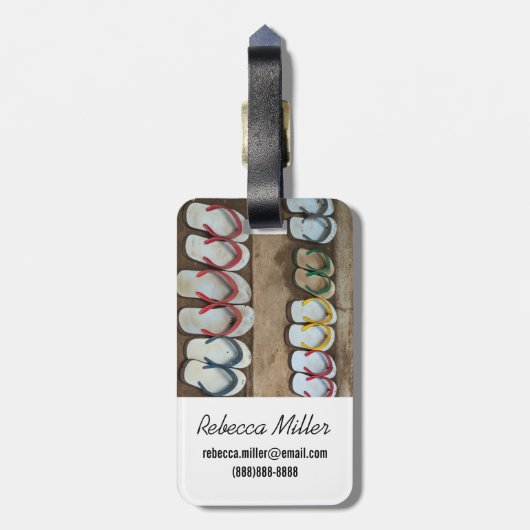 Umgedreht Flop-Sandeln Gepäckanhänger (Rückseite vertikal)