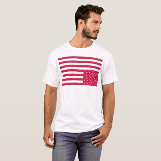 Umgedrehte amerikanische Flagge - Rot T-Shirt (Vorne ganz)