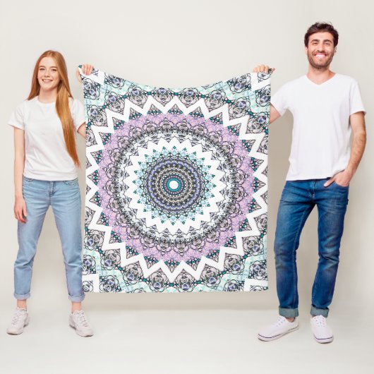 Umgewandelte Balancen-Mandala 2 Fleecedecke (Beispiel)