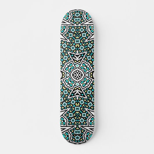 Umgewandeltes Mosaik-Kreuz Skateboard (Vorne)