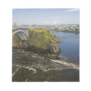 Umkehrende fällt auf den St. John River in St. Notizblock