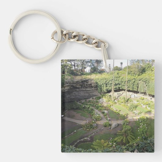 Umpherston Sinkhole Verstecktes Heiligtum Schlüsselanhänger (Vorderseite)