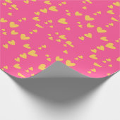 Umschlagpapier für rosa und gelbe Herzchen Geschenkpapier (Ecke)