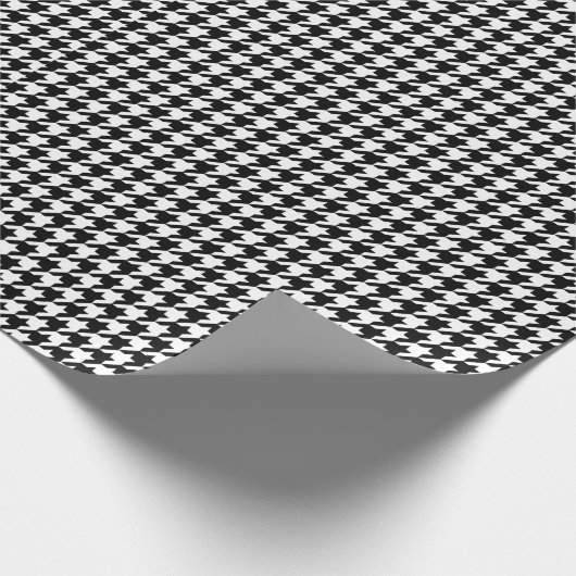 Umschlagpapier für Schwarzweiß-Hahnentrittmuster Geschenkpapier (Ecke)