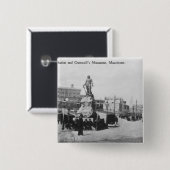 Umsteigestation und Cromwells Monument Button (Vorne & Hinten)