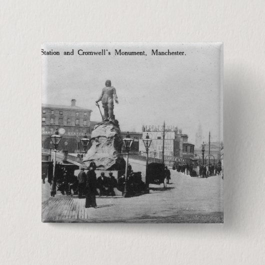 Umsteigestation und Cromwells Monument Button (Vorderseite)