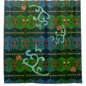 Unabhängig und elegant im grünen Duschvorhang (Vorderseite)