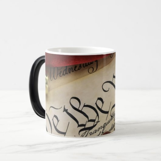 Unabhängigkeitserklärung Verwandlungstasse (Vorderseite Links)