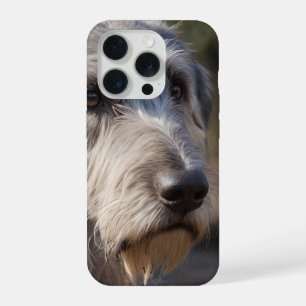 "Unbeeindruckte Majestät: Der stoische Blick der W iPhone 15 Pro Hülle