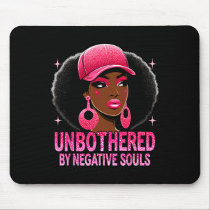 Unbeeindruckte Sy Schwarze Königin Afroamerikanisc Mousepad