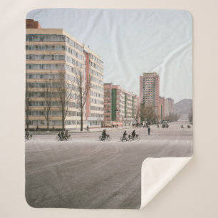 UNBEKANNTE FAHRRAD-PERSONEN SHERPADECKE